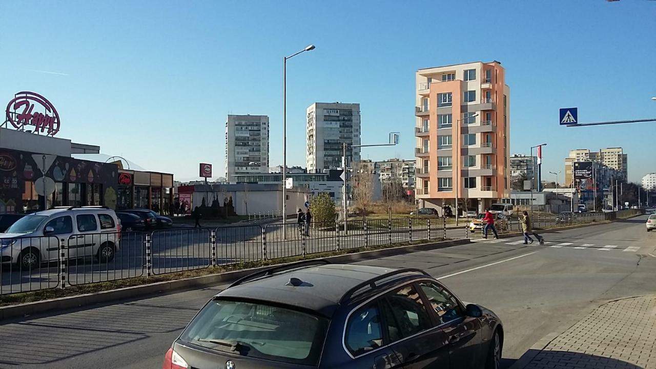 Apartments Mladost 1A Σόφια Εξωτερικό φωτογραφία
