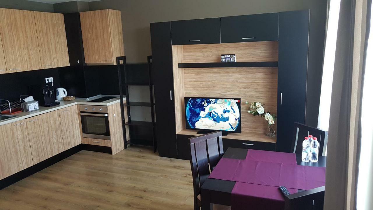 Apartments Mladost 1A Σόφια Εξωτερικό φωτογραφία